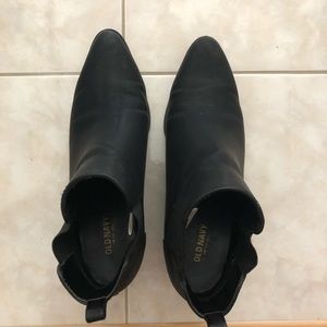 Old Navy Black Ankle Boots - 9